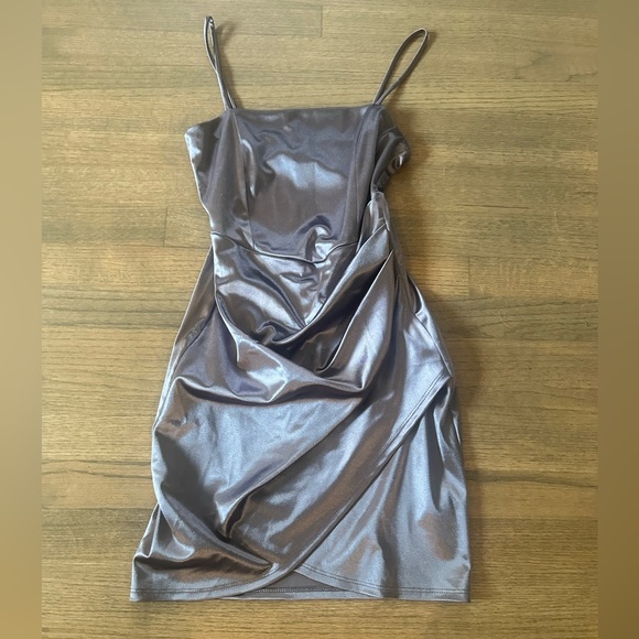 Windsor Lilac/Lavender/Silver Satin Formal Evening Gown-Size Medium - Picture 2 of 8